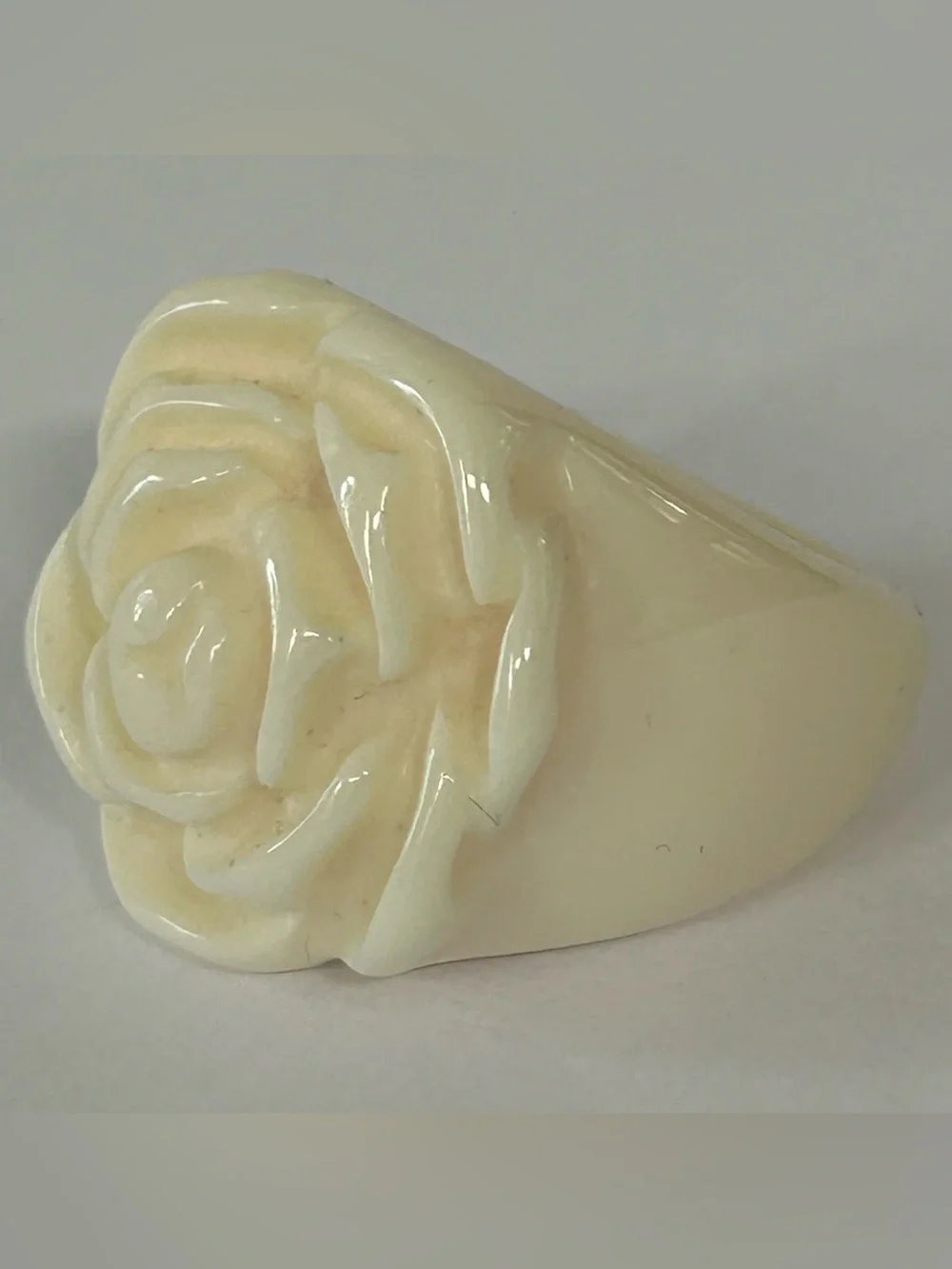 Cream Plastic Rose Decorative Accent Ring
